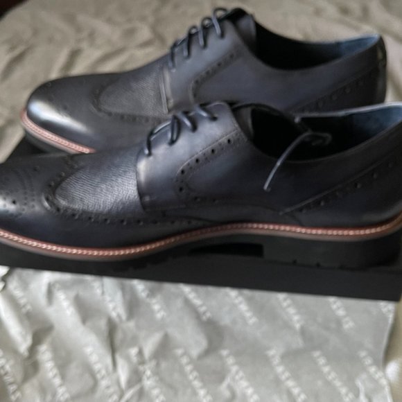 Zanzara Men\'s Navy Shoes NIB Size 11
